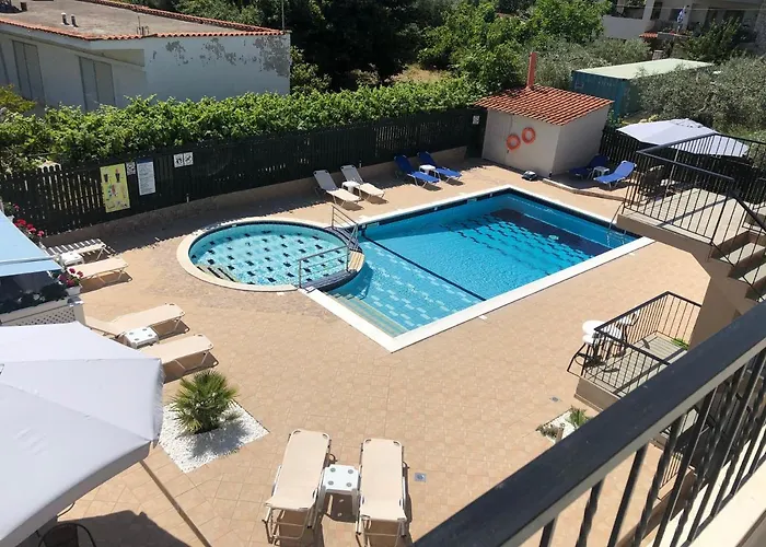 Aparthotel Brother's House Kallithea (Chalkidiki)