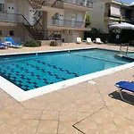 Brother's House 3*