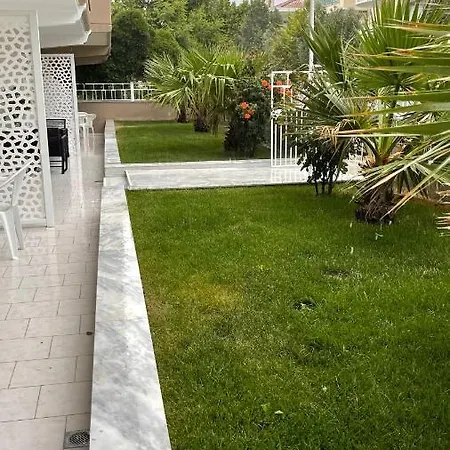 το σπίτι των αδελφών 3*