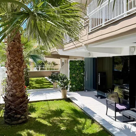 Brother's House 3* Kallithea (Chalkidiki)