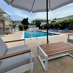 Aparthotel Brother's House Kallithea (Chalkidiki)