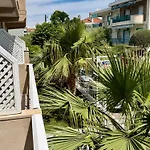 το σπίτι των αδελφών Ξενοδοχείο με διαμερίσματα Kallithea (Chalkidiki)