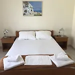 Aparthotel Brother's House