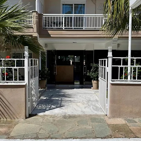 Brother's House Hotel de apartamente Kallithea (Chalkidiki)