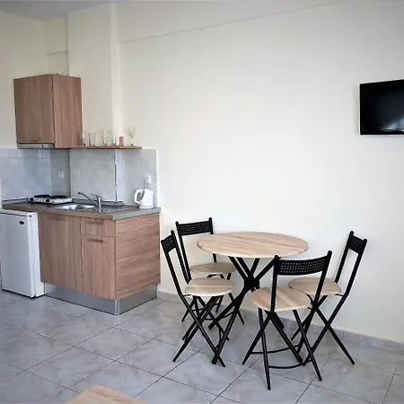 Brother's House 3* Kallithea (Chalkidiki)