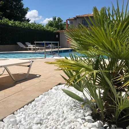 Apartmanhotel Brother's House